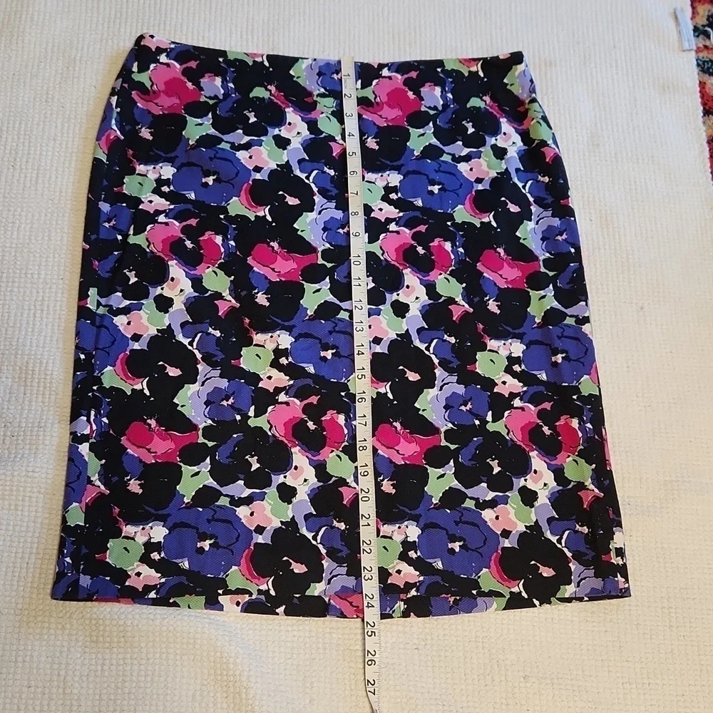 NWOT Talbots floral pencil skirt